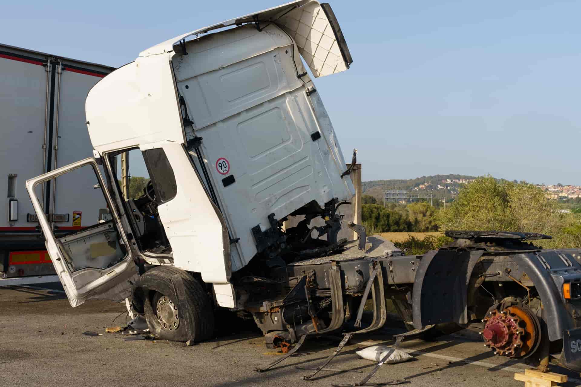 Abogado especializado en accidentes de camión en Visalia